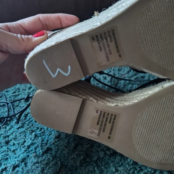 Steve Madden Starlight Black Strappy Wedge Espadrilles 9M - Picture 15 of 15